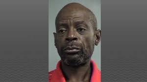 Man allegedly robs, threatens employees at Louisville bank