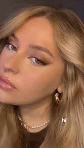 Michelle Contreras (meesheeelll)