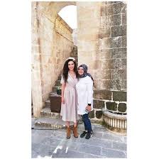 Ebru Sahin Ve Hayrani 2 Gun Onceden Hercai Ebrusahin Kizlar Instagram Cicek Kizlar