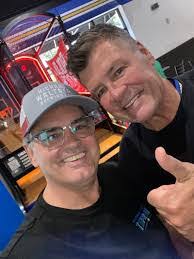 Debra Ratzlaff's Instagram, Twitter & Facebook