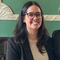 Lisbeth Pimentel's Instagram, Twitter & Facebook