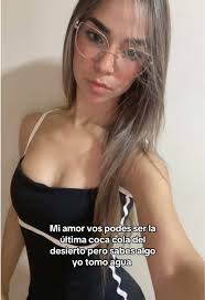 Vanessa Na Coca Cola