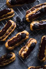 This Homemade Chocolate Eclairs Recipe Is An Original French Recipe Light And Airy Pate A Choux Filled Chocolate Eclair Eclair Recipe Chocolate Eclair Recipe