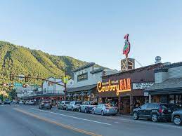 Closet idaho cities with hotels near jackson hole wy. What Life Is Like In Jackson Wyoming The Us Most Unequal Place