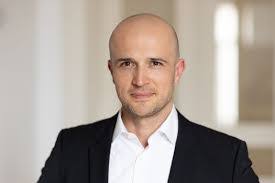 Daniel Carata's Instagram, Twitter & Facebook