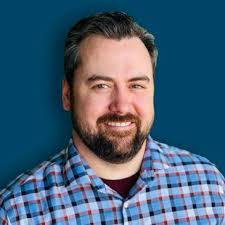 Greg Straub's Instagram, Twitter & Facebook