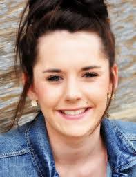 Rebekah Holmes's Instagram, Twitter & Facebook