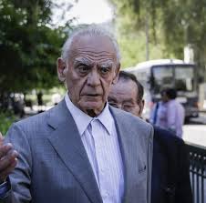 Lifestyle, videos and celebrity news! Akhs Tsoxatzopoylos Pe8ane Archives Infowoman