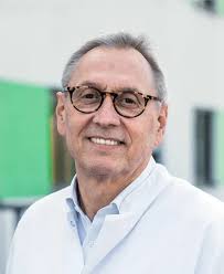 Dr. med. Michael Schmid