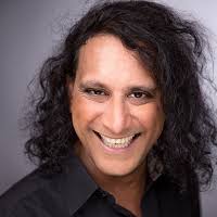 A list of who Chelsea Maya Ellis is following