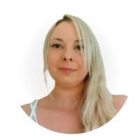 Inez Hanson's Instagram, Twitter & Facebook