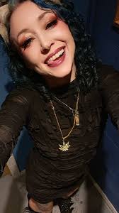 Amber Howse in people