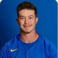 Dylan Lester's Instagram, Twitter & Facebook