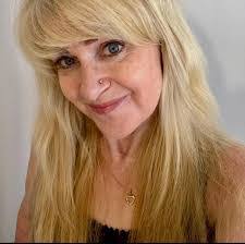 Karen Payton's Instagram, Twitter & Facebook