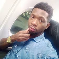 ❓Étienne Eto'o Pinéda, sera-t-il la nouvelle attraction des médias  camerounais cette semaine après son énorme match de ce samedi ? 🤔 Le fils  de Samuel Eto'o est auteur d'un doublé et d'une