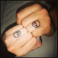 His N Hers Skull Finger Tattoos Skull Finger Tattoos Finger Tattoos Tattoos