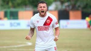 Klok membantu persija menjuarai piala menpora 2021. Marc Anthony Klok Ingin Jadi Pemain Terbaik Piala Menpora 2021 Persija Jakarta Puji Kinerja Pssi Pos Kupang