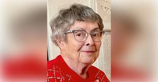 Arlene Turner's Instagram, Twitter & Facebook