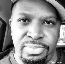 Jermaine Beard's Instagram, Twitter & Facebook