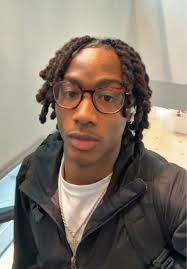 I Grew My Dreads Just to Say Im Locked in Che