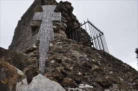 This is just a quick video of me showing you guys where arthur morgan's grave is and if you have any questions on where this is at please feel free to leave. King Arthur S Burial Cross Arthurian Romances