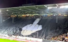 Pauli and hsv played a bundesliga match and the first time in 48 years that they played at st. Antifa Ultras On Twitter Photo Ultra Sankt Pauli Fc St Pauli Hamburger Sv Pyro Antifa