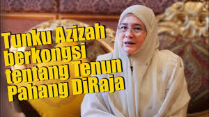 Almarhum merupakan putera bongsu tuanku muhriz dan tuanku aishah rohani. Kakanda Dymm Agong Selamat Dimakam 5 Nov 2015 By Berita Rtm