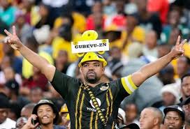 A very sad and heartbreaking morning to Kaizer chiefs and football  supporters 💔 Its hard to believe that you are Gone Captain Gubevu ZN  Abaphile Abantu Eish you were one of my