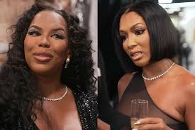 Watching it from Sweden, just saw the last episode Theresa is clueless she  thinks Luis should apologise only because people think is wrong not that is  wrong!!