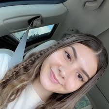 Who makes tres leches cake in Greenwood, SC?