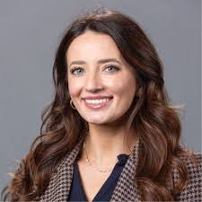 A decade ago when I first started flying Delta Air Lines I was told by many  that Delta was “the business travelers airline”, the airline where if you  were flying in first