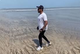Anil Kapoor Shares His Sprinting Video Exhibiting His Classy Fitness The most important of all is your food in take. anil kapoor shares his sprinting video