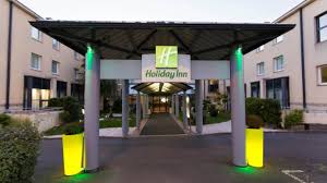 Holiday inn hotels in paris france. France Holiday Inn Cdg Paris A Perfect Place For Night At The Airport Chris Travel Blog