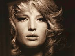 Ci lascia Monica Vitti, indimenticabile interprete del cinema italiano -  italiani.it