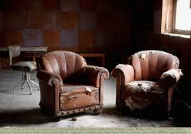 Haus im stüh updated their cover photo. Achtlosigkeit Bleiben Farbe Halle Haus Hauser Innen Mobel Mobiliar Nachlassig Offen Raume Reste Ruinen Sofa Sofas Stuhl Stuh Mobel Haus Farben