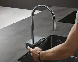 Hansgrohe armaturen und hansgrohe axor armaturen zeichnen sich durch eine hohe lebensdauer aus und sparen dank innovativer ecosmart. Kuchenarmaturen Mit Mehrwert 4 Hansgrohe Kuchenplaner Magazin