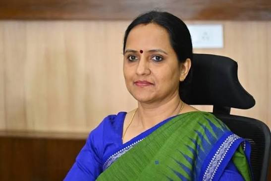 Former IAS Officer Sujata Rout Karthikeyan Joins BJD Sujata Rout Karthikeyan, a former IAS officer, has joined the Biju Janata Dal (BJD), marking her entry into active politics. A 2000-batch officer