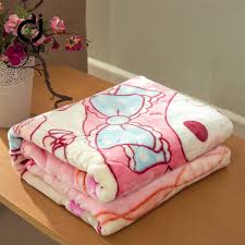 Dari sisi lembut, lembut banget kayak bulu kucing yang lembut itu. Pemasok Tiongkok Kain Lembut Dicetak Bulu Domba Anak Anak Harga Selimut Kecil Di Pakistan Buy Kecil Selimut Selimut Harga Di Pakistan Anak Anak Selimut Bulu Product On Alibaba Com