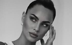 According to reports in germany, there has been suspected abuse on kasia lenhard following an autopsy. Ex De Boateng Que Morreu Aos 25 Anos Fez Sucesso No Next Top Model Quem Quem News