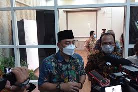 Yang pertama dilaksanakan oleh badan pengurusan pendidikan perbandaran (negeri). Pengurusan 18 Layanan Adminduk Di Surabaya Kini Makin Mudah Dan Cepat Halaman All Kompas Com