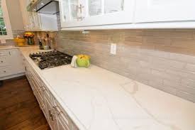 Calcatta Classique Quartz Great Alternative To Calcatta Marble In 2020 Calcatta Marble Calcatta Kitchen Countertops