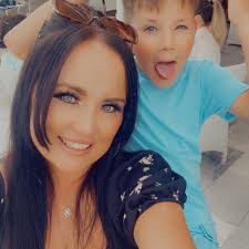 Ang Jacks (@angela.lang.7334504) • Facebook