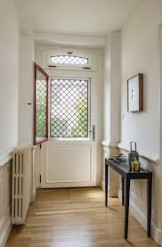 Aerer Son Entree En Toute Securite Porte Entree Vitree Porte Entree Maison Entree Maison
