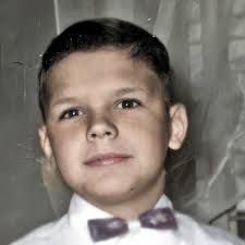 Paternal aunt and cousins family photo discussion