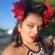 Warren Scherich's Instagram, Twitter & Facebook