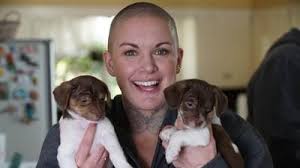 AMANDA TO THE RESCUE FANS