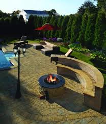 Mit umfassender video bauanleitung baut sich der angesagte. Sitzplatz Mit Feuerstelle Im Garten 50 Tipps Und Ideen