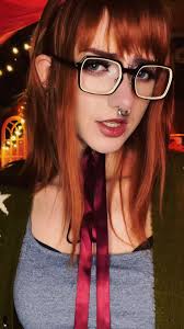 @greenhurtz wearing Mylo glasses, available with blue light filtering  lenses and prescription lenses lenses., See more via link in Bio., ·, ·, ·,  ·, ·, ·, #lifeisart #tijn #tijneyewear #storyofyoureye ...