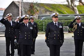 Venerdì 21 giugno, alle ore 16:00, presso palazzo marina, roma, avrà luogo la cerimonia di avvicendamento del capo di stato maggiore della marina militare. Modernita Ed Efficienza Il Capo Di Stato Maggiore Della Marina A La Spezia Stella D Italia News
