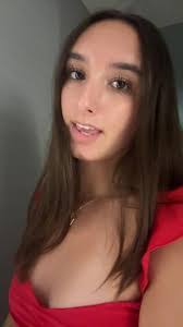 Marissa Hamlin's Instagram, Twitter & Facebook